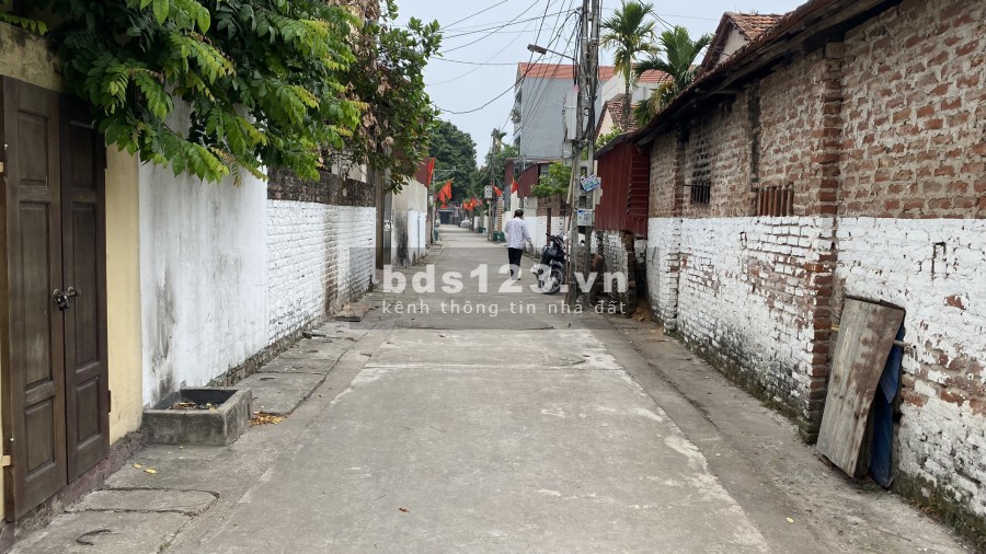Chính chủ bán lô đất Thọ Xuân 55m2, ô tô đỗ cửa. Lh: 0968 136 038.