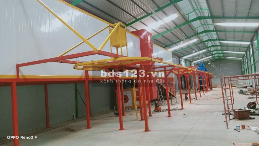 Cho thuê nhà xưởng diện tích 1300m2, hệ thông sơn tĩnh điện mới 100%, giá tốt