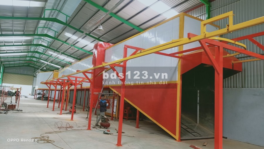 Cho thuê nhà xưởng diện tích 1300m2, hệ thông sơn tĩnh điện mới 100%, giá tốt
