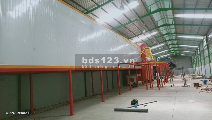 Cho thuê nhà xưởng diện tích 1300m2, hệ thông sơn tĩnh điện mới 100%, giá tốt