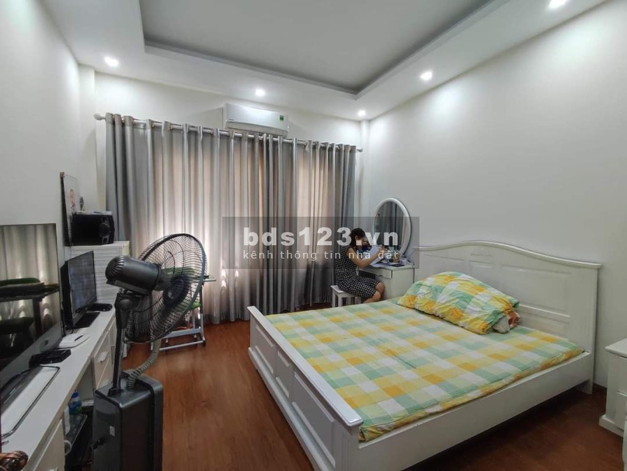 Bán nhà PL 4 tầng 2 mặt ngõ ô tô tránh KD phố Trung Hòa 47m2 giá 12 tỷ. LH 0912442669