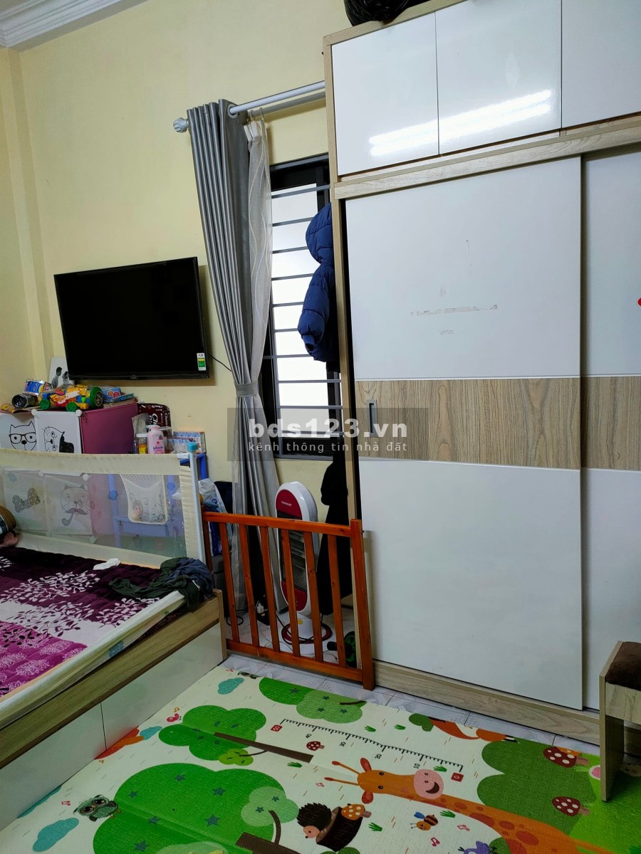 Bán nhà lô góc ô tô tránh KD mặt ngõ 127 Văn Cao 34m2 giá 9,2 tỷ. LH 0912442669
