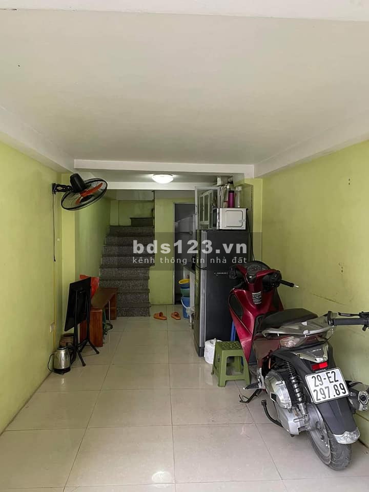 Bán Nhà phố Kim Mã 20m, mặt tiền 4.2m, giá bán chỉnh 1 Tỷ sổ sẵn, liên hệ 0945990036