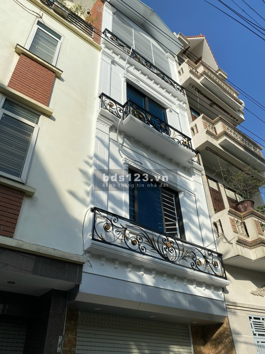 Bán nhà Đức Diễn Quận Bắc Từ Liêm ô tô đỗ cửa liên hệ 0962640181 giá tốt