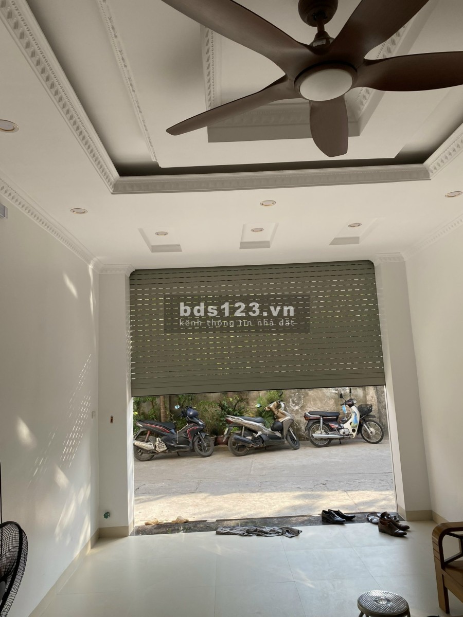 Bán nhà Đức Diễn Quận Bắc Từ Liêm ô tô đỗ cửa liên hệ 0962640181 giá tốt