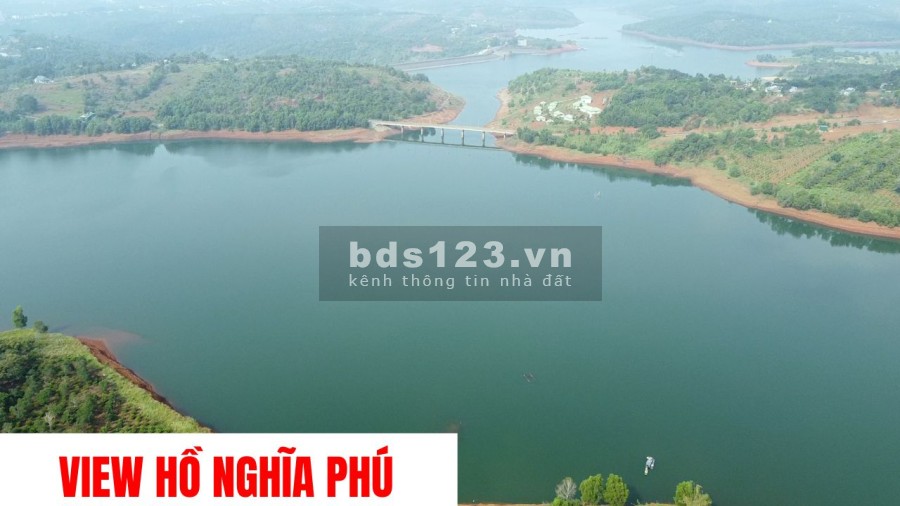 Bán nhanh lô đất 951m2 view hồ tại Đắk Nông, chỉ 1,5 tỷ, đã có sổ hồng riêng, sang tên ngay