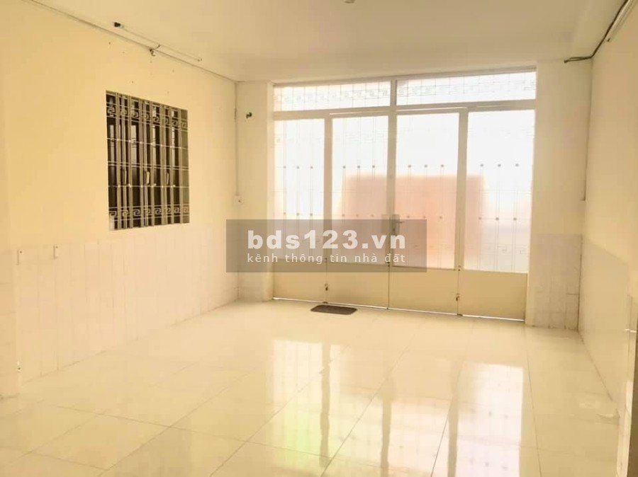Chính chủ chưa qua đầu tư diện tích 135m2 hẻm xe hơi dtds 8x17m chỉ 15 tỷ tl, Quận Bình Thạnh