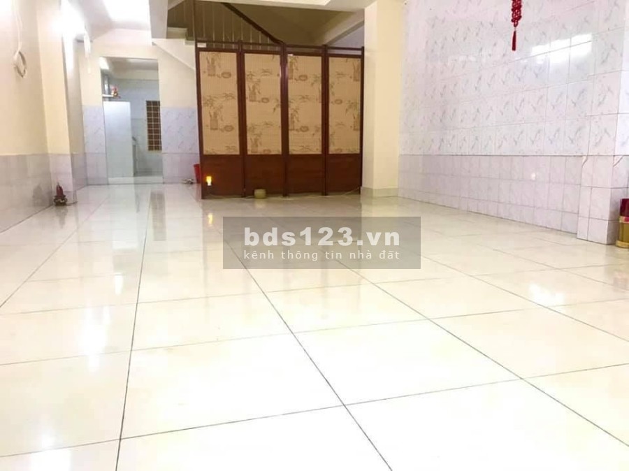 Chính chủ chưa qua đầu tư diện tích 135m2 hẻm xe hơi dtds 8x17m chỉ 15 tỷ tl, Quận Bình Thạnh