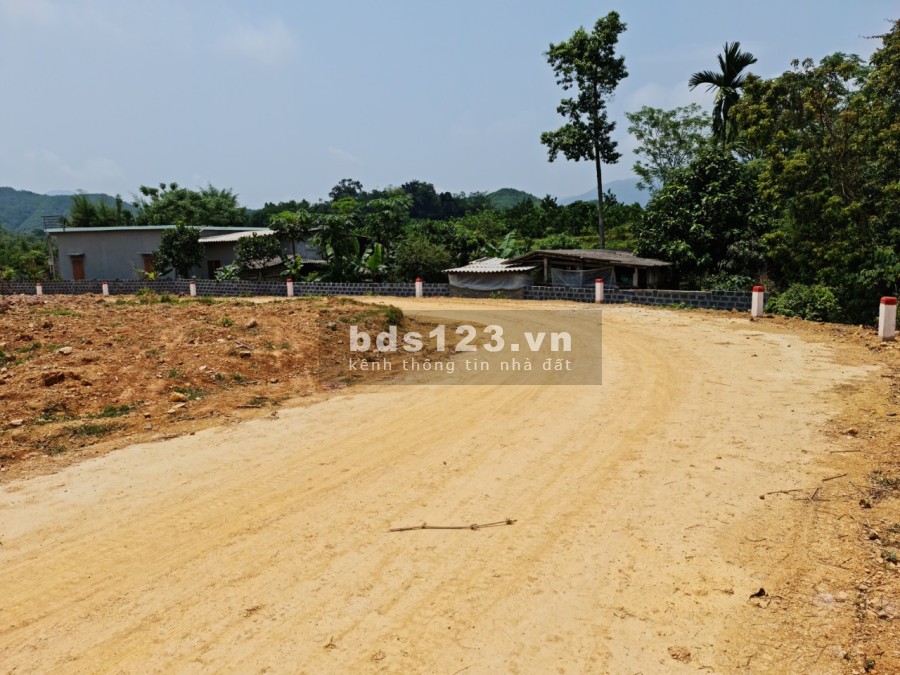 Bán siêu phẩm 1000m2 full thổ cư view núi giáp sông Bôi giá chỉ 1.x tỷ pháp lý chuẩn