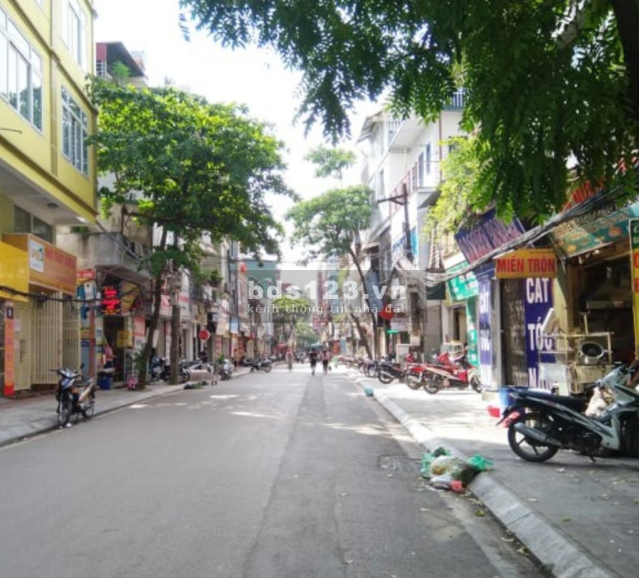 Bán nhà phố Minh Khai, Hai Bà Trưng, 30m2x5T, MT 4m, 2.8 tỷ, lô góc, hiện đại, gần ô tô