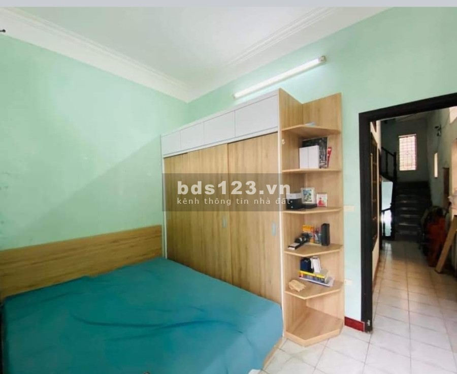 Bán nhà phố Minh Khai, Hai Bà Trưng, 30m2x5T, MT 4m, 2.8 tỷ, lô góc, hiện đại, gần ô tô