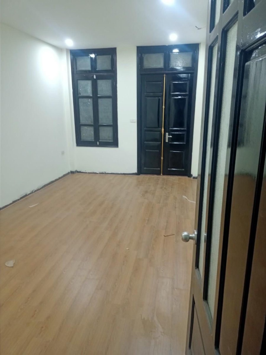 Bán nhà Mỹ Đình dtsd 45m2, mt 4.3m, giá 6.9 tỷ, ô tô cách phố 20m, tiện ích ngập tràn, hiếm nhà bán