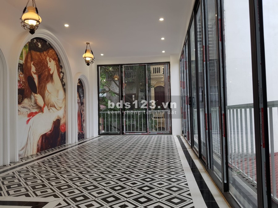 Bán nhà đẹp lô góc phố Láng Hạ 35m2 x 6 tầng giá 7,85 tỷ liên hệ 0912442669