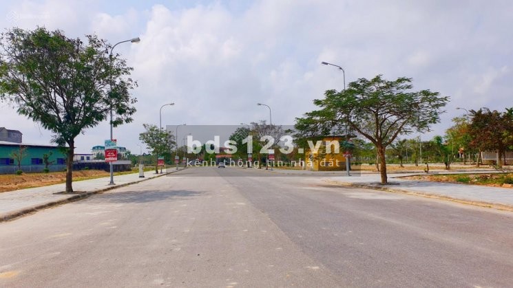 Chính chủ nhượng bán lô áp góc mặt trục 25m. Gần ngay công viên tại Anh Dũng 6