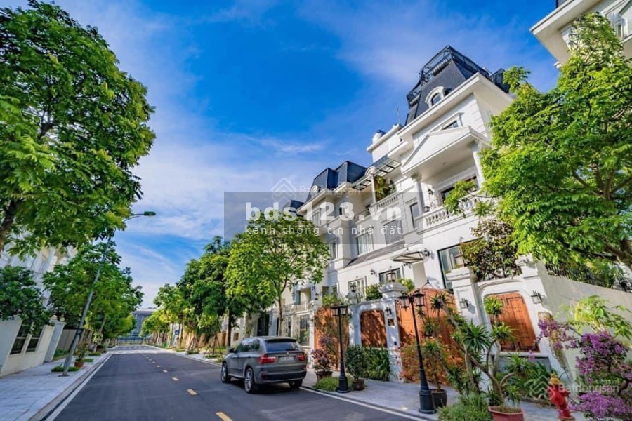 Bán biệt thự Lideco Bắc 32, NV36, vị trí trung tâm, view Gần Hồ, công viên, giá đầu tư. 0961701215