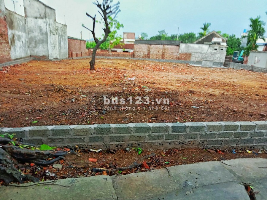 Bán đất Chương Mỹ 29m mặt tiền, full thổ cư hỗ trợ tách sổ. Giá tốt đầu tư sinh lời ngay. Sổ sẵn