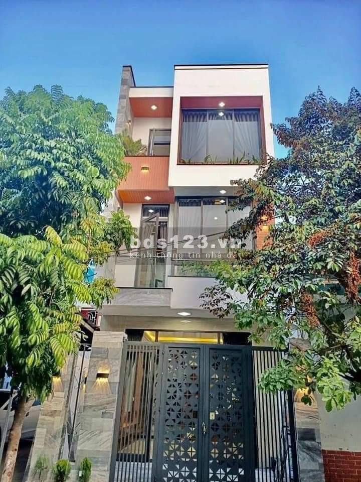 Bán nhà mặt tiền đường Thanh Sơn, Hải Châu, 95m2, gần ĐH SưPhạmKỹThuật