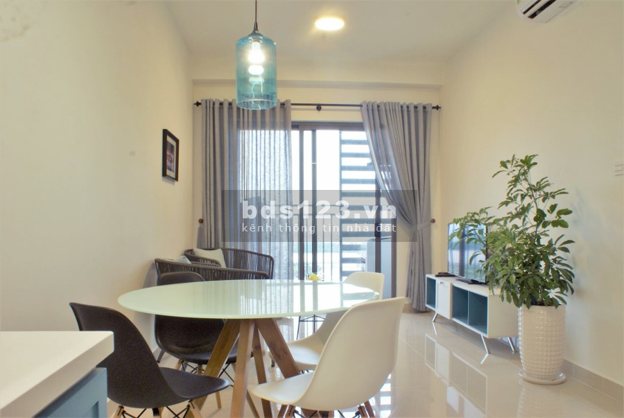 Chính chủ bán nhanh 2PN, tầng cao, giá bán chỉ 4,5 tỷ tại The Sun Avenue