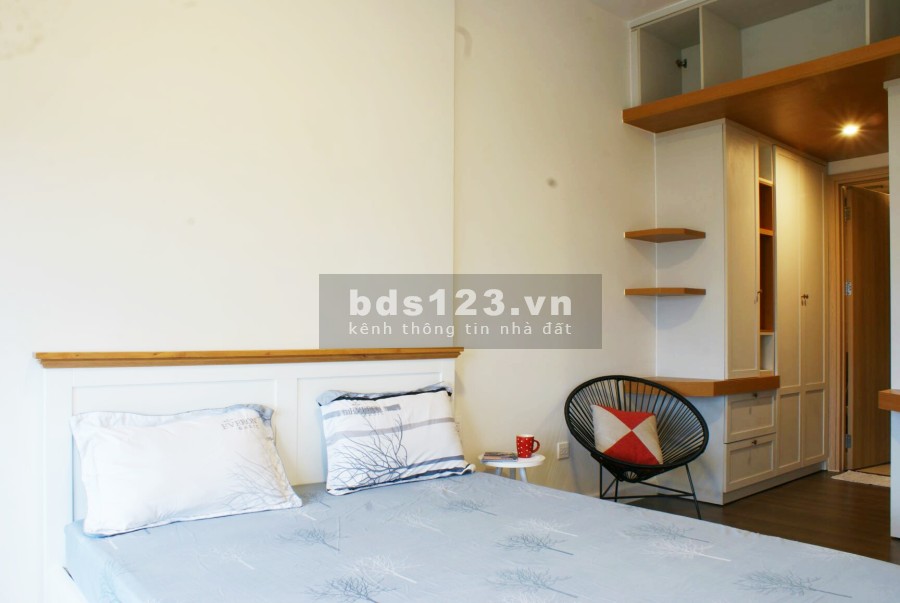Chính chủ bán nhanh 2PN, tầng cao, giá bán chỉ 4,5 tỷ tại The Sun Avenue