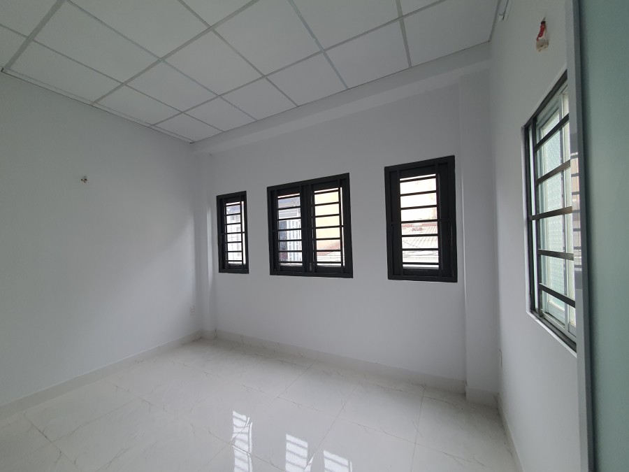 Bán nhà Lê Văn Thọ, Gò Vấp 2 tầng đúc kiên cố mới ở ngay, dtsd 32m2, giá chỉ 3.1 tỷ