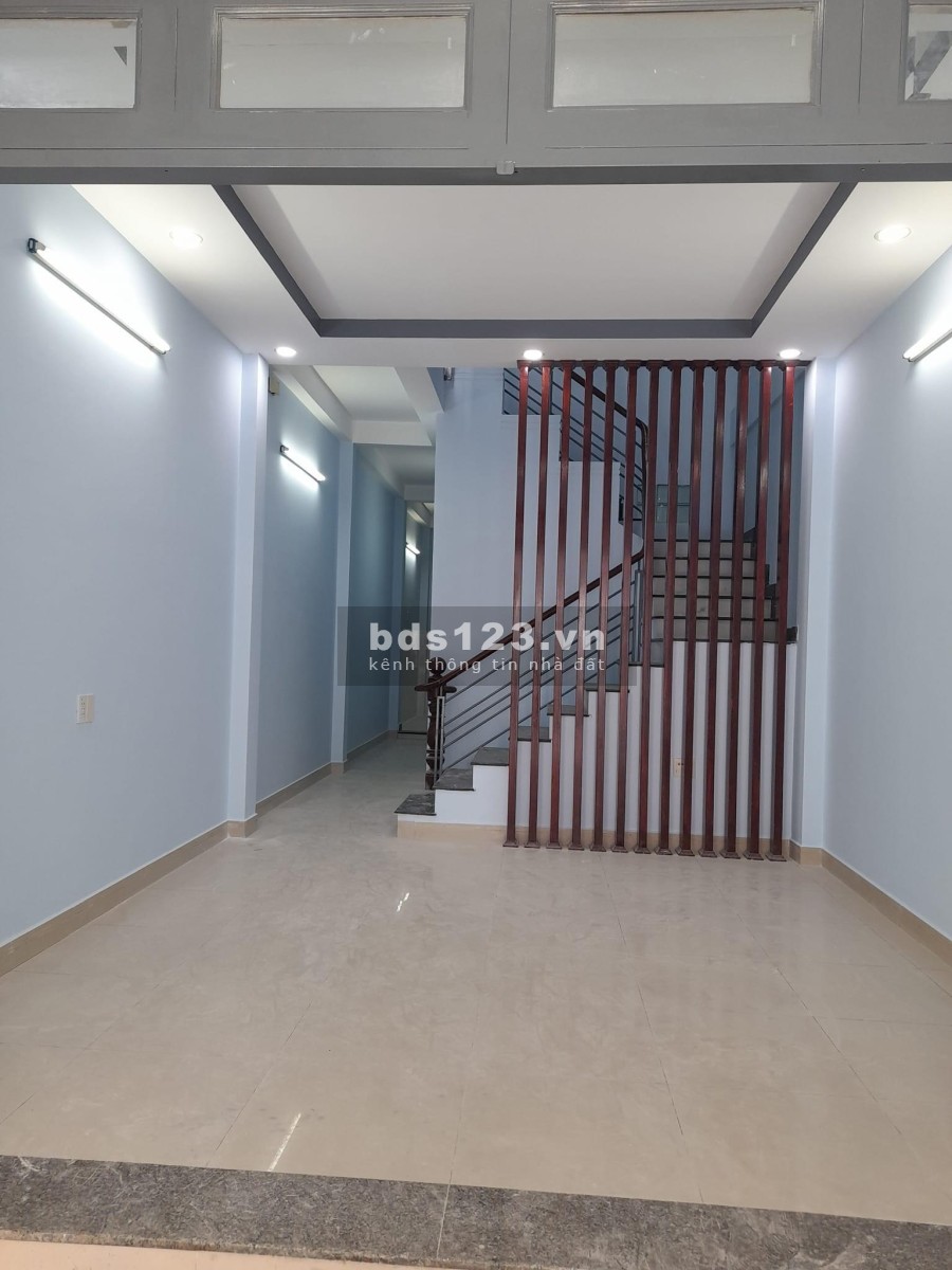 Bán Nhà Hẻm Xe Tải Nguyễn Văn Quá Sát MT Trường Chinh 4x20 Giá 5,5 tỷ Tl