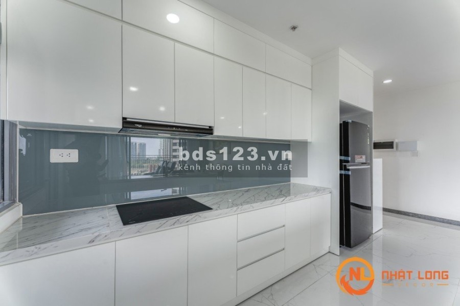 Căn hộ Palm Heights 3pn giá cực tốt cho thuê chỉ 20 triệu/tháng, dtsd 121m2, LH 0339744305 em Bích