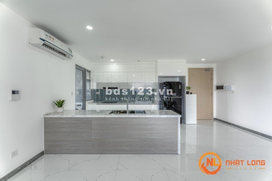 Căn hộ Palm Heights 3pn giá cực tốt cho thuê chỉ 20 triệu/tháng, dtsd 121m2, LH 0339744305 em Bích