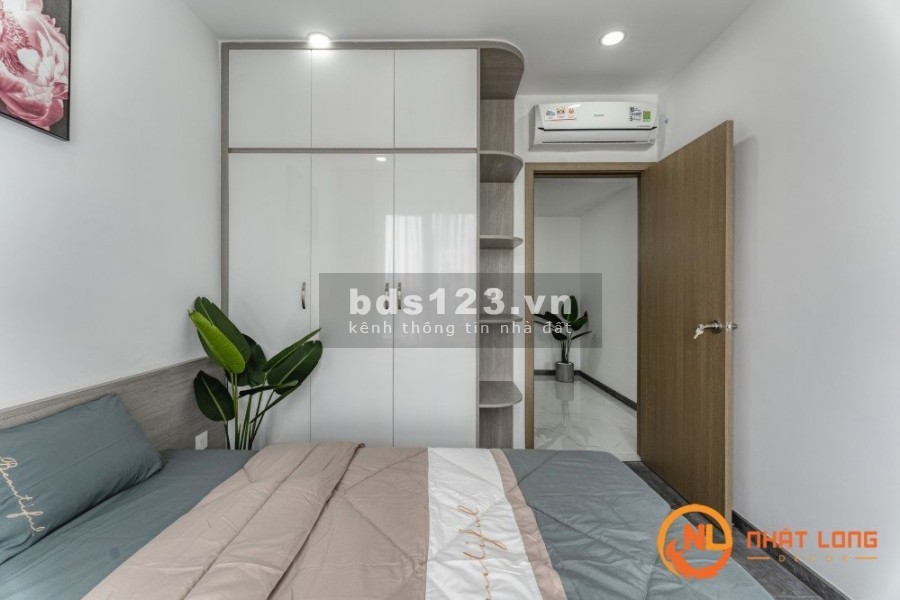 Căn hộ Palm Heights 3pn giá cực tốt cho thuê chỉ 20 triệu/tháng, dtsd 121m2, LH 0339744305 em Bích