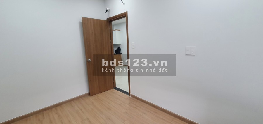 Cho thuê Bcons Green View 2 pn giá từ 4.5 triệu/tháng, giá thật, gọi là có căn ngay, lh 0377396172