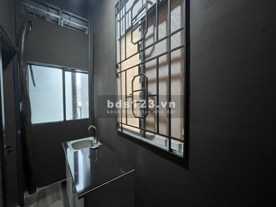 Studio Full Nội Thất Giá Rẻ - Cửa Sổ Lớn ngay Sân Golf Tân Sơn Nhất, liên hệ 0778641231