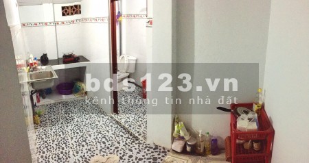 Cho thuê phòng trọ đường Cách Mạng Tháng Tám, phường 15, quận 10. Phòng sạch sẽ, khu vực an ninh