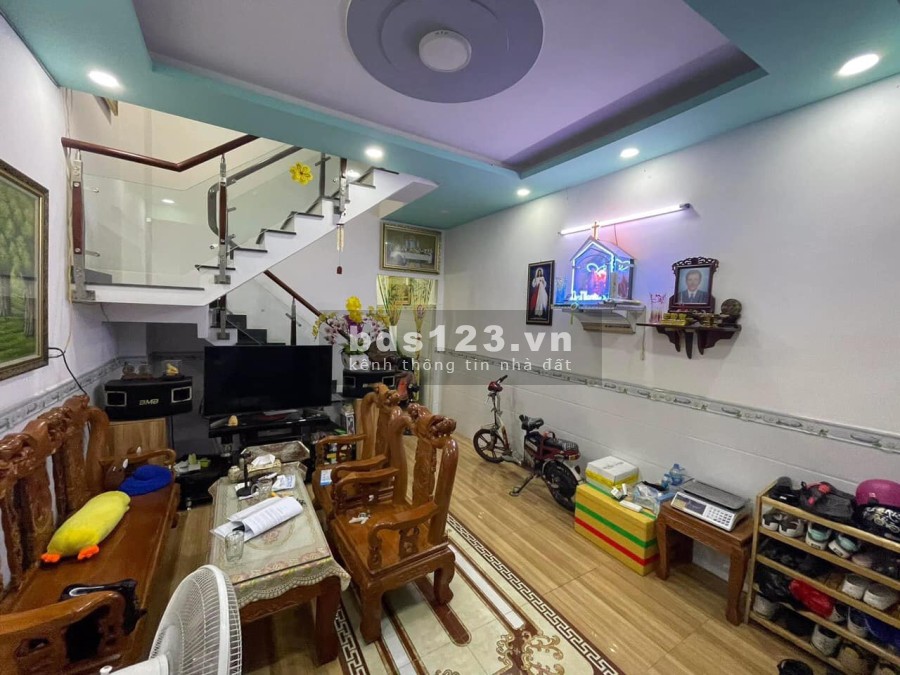 Bán Nhà Hẻm 67 Đường Bờ Bao Tân Thắng, 2 tầng, nhà đẹp, HXH, 0906767035.