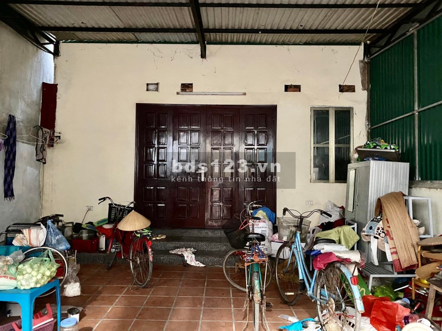 Bán đất tặng nhà cấp 4_ vị trí vàng giữa trung tâm Hà Nội _ CTL