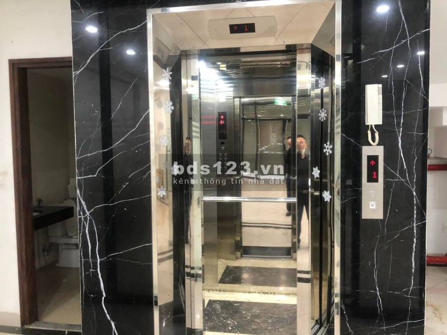 Siêu Phẩm Mặt Phố trung tâm Quận Đống Đa sổ đỏ hoa hậu 8 tầng thang máy giá 47 tỷ