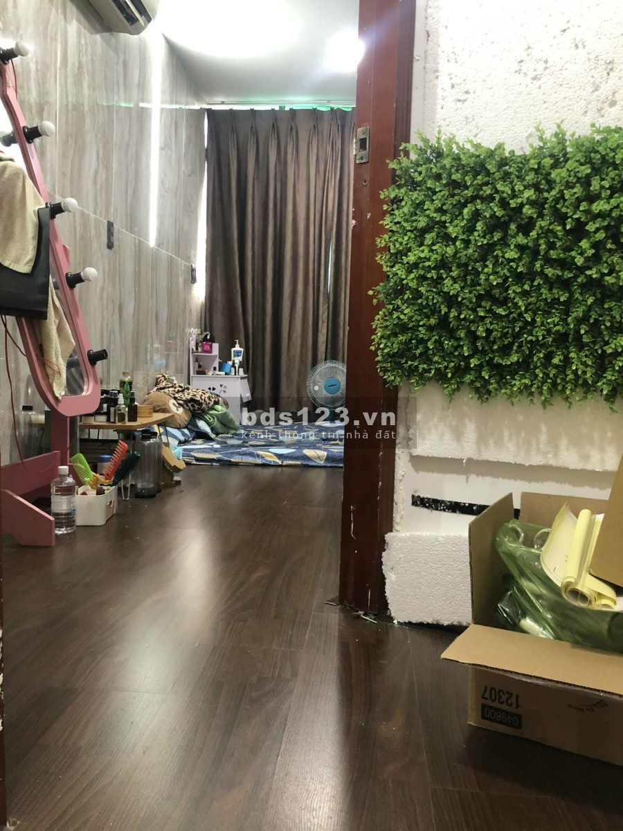Bán nhà riêng quận 10, khu vực thoáng mát, hẻm thông, khu an ninh đảm bảo