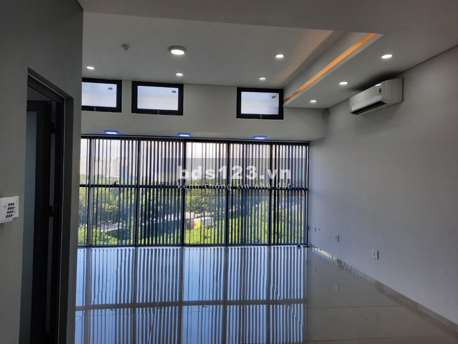 Văn phòng The Sun Avenue giá chỉ 15 triệu/tháng, dtsd 57m2, được đăng kí kinh doanh và ở lại