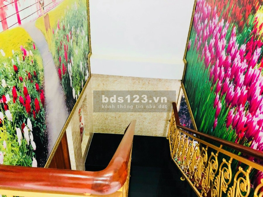 Bán nhà 1 trệt 1 lầu mầm non Tinh Khôi, giá bán 2.75 tỷ, sổ hồng riêng, dtsd 5x23 tặng full nội thất
