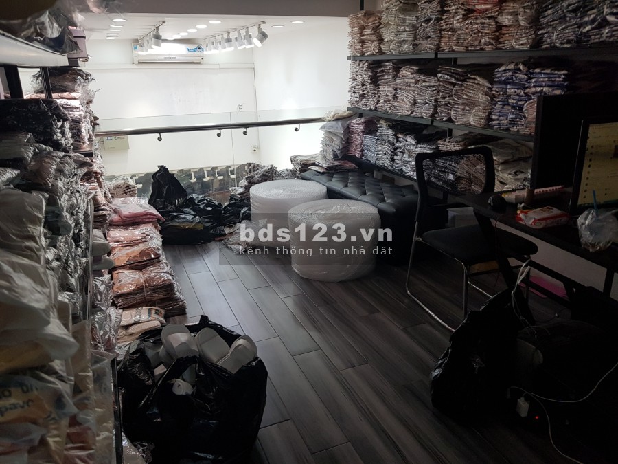 Bán nhà mặt phố Hàng Nón Hoàn Kiếm Hà Nội kinh doanh đỉnh diện tích 45m2 4 tầng, giá 32 tỷ