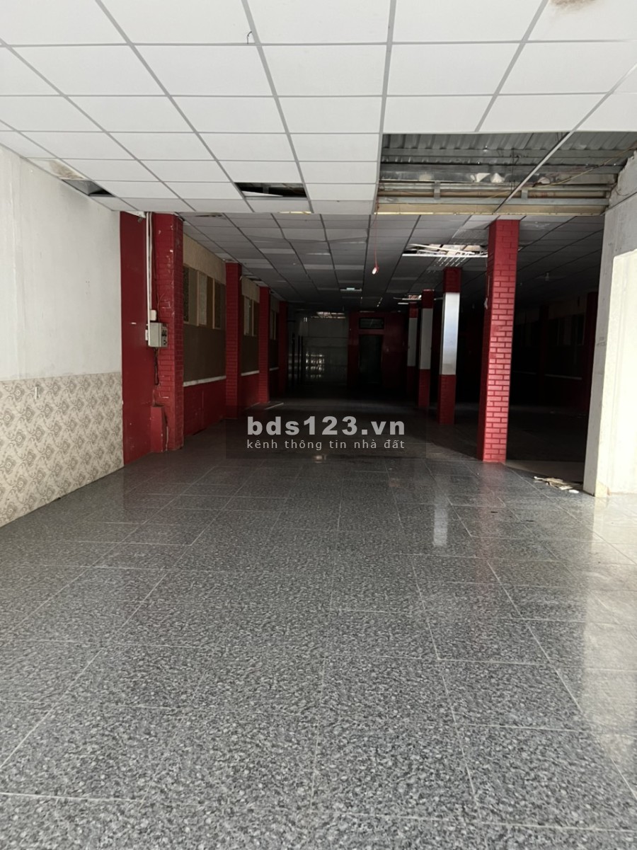 Cho thuê mặt bằng đường Trần Văn Mười, huyện Hóc Môn (có hình)