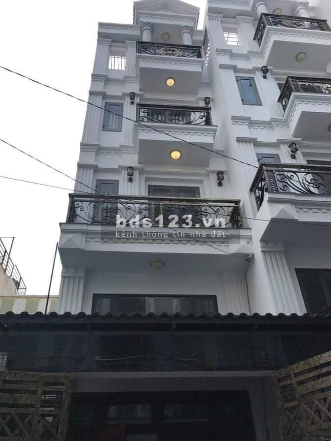 Chính chủ bán gấp nhà đẹp 4 tầng hẻm xe hơi tại Dương Quảng Hàm P5 Q Gò Vấp