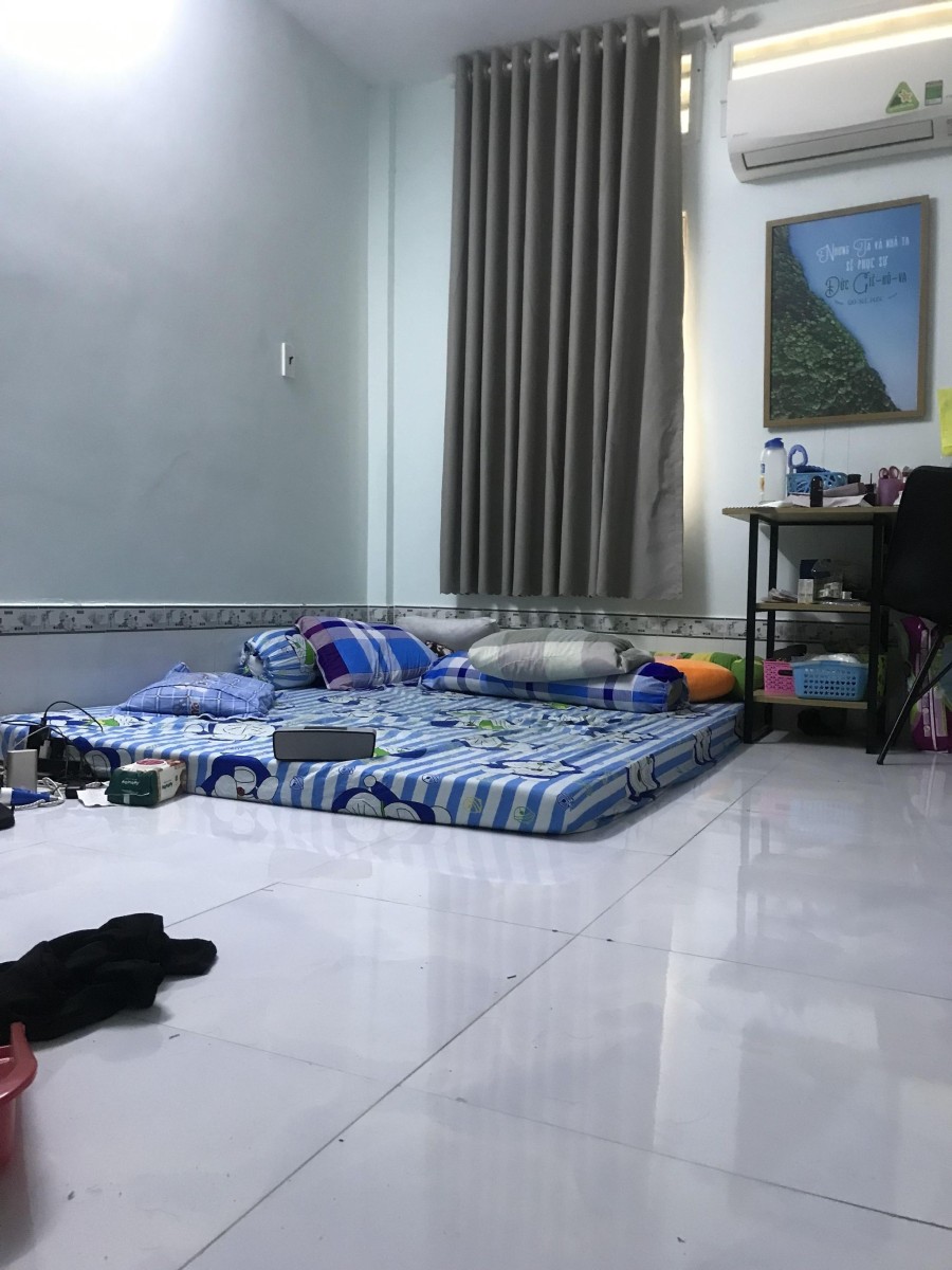 Nhà Phùng Chí Kiên, Tân Phú, 30m2, Giá 2.x tỷ, cách mặt tiền 10m.