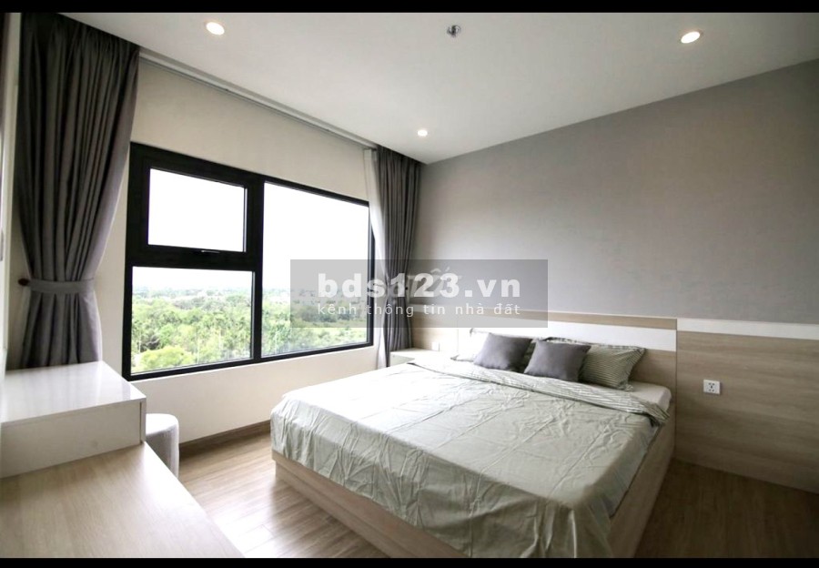Chính chủ cho thuê căn hộ giá rẻ Vinhomes Quận 9 dtsd 75m2 3pn Full nội thất
