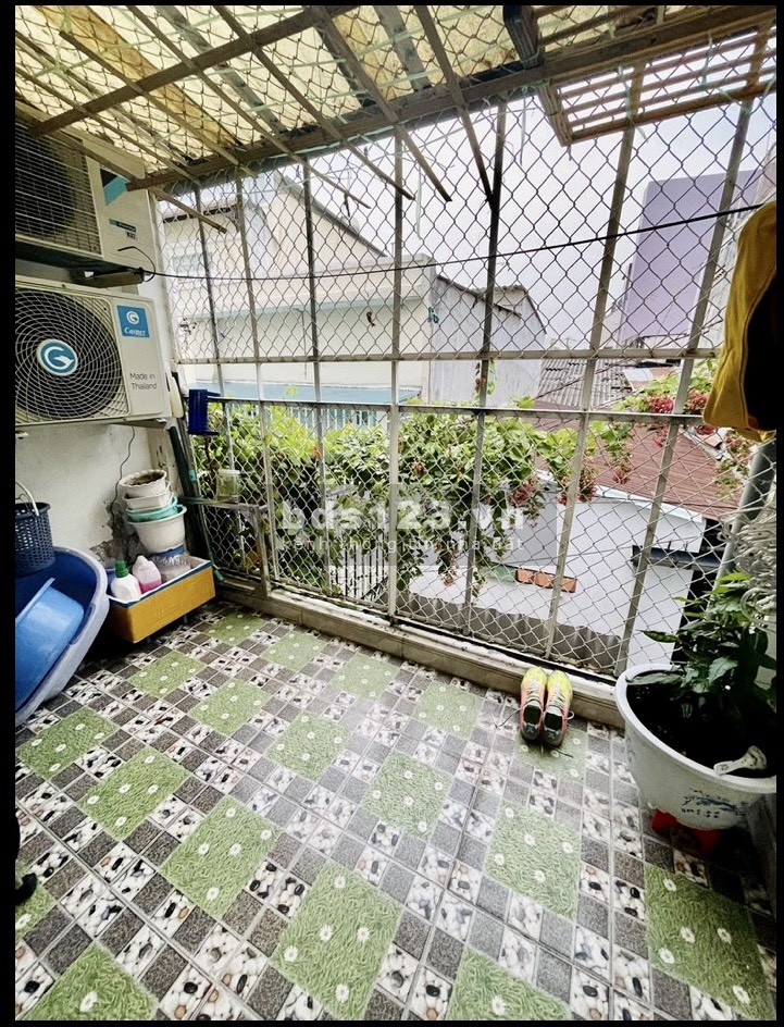 Chính chủ bán gấp giá tốt nhà 2 mặt hẻm tại Phạm Thế Hiển P4 Quận 8, lh 0907336342