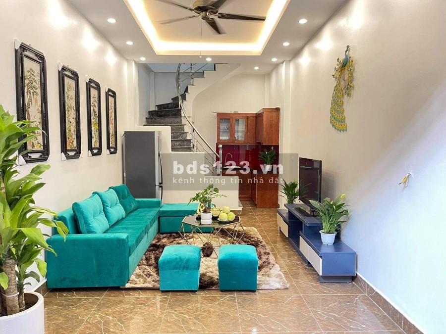 Bán nhà đẹp phố Xã Đàn dtsd 30m2, 5 tầng nội thất sang trọng, giá bán 3.5 tỷ, thương lượng
