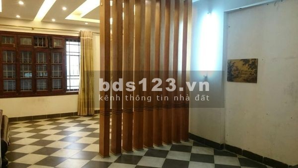 Chủ cần bán nhà phố Viên Cổ Nhuế ô tô vào nhà nhà dân xây chắc chắn, dtsd 50/70m, giá 4.85 tỷ