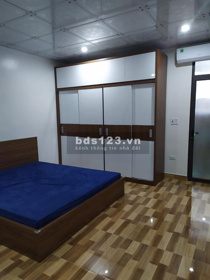 Bán nhà đẹp Cầu Giấy diện tích 53m2 5 tầng ngõ thông ô tô…