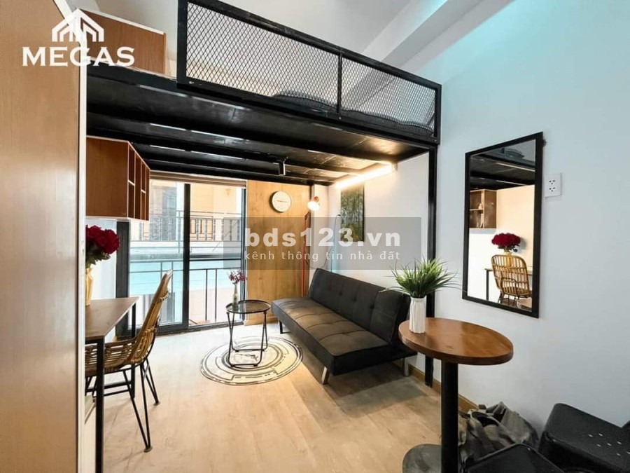 Duplex Quận 1 full nội thất ban công máy giặt riêng gần ngã 6 Phù Đổng Đại Học Sài Gòn