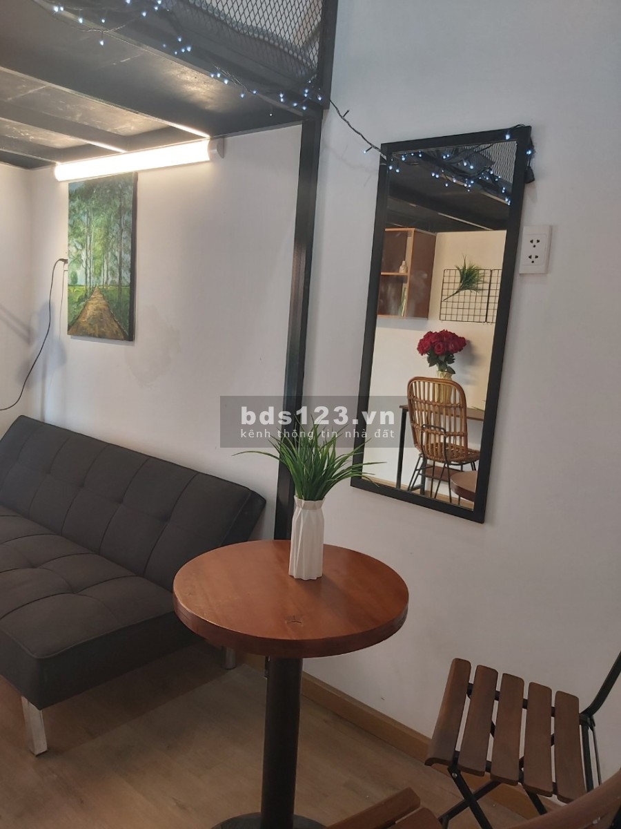 Duplex Quận 1 full nội thất ban công máy giặt riêng gần ngã 6 Phù Đổng Đại Học Sài Gòn