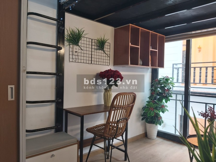 Duplex Quận 1 full nội thất ban công máy giặt riêng gần ngã 6 Phù Đổng Đại Học Sài Gòn