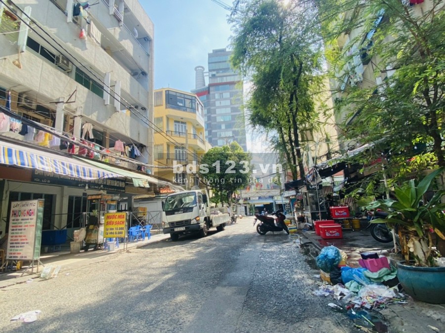Bán nhà mặt Mặt tiền Hẽm chợ Cao Đạt khu vực sầm uất, giá tốt đầu tư sinh lời ngay